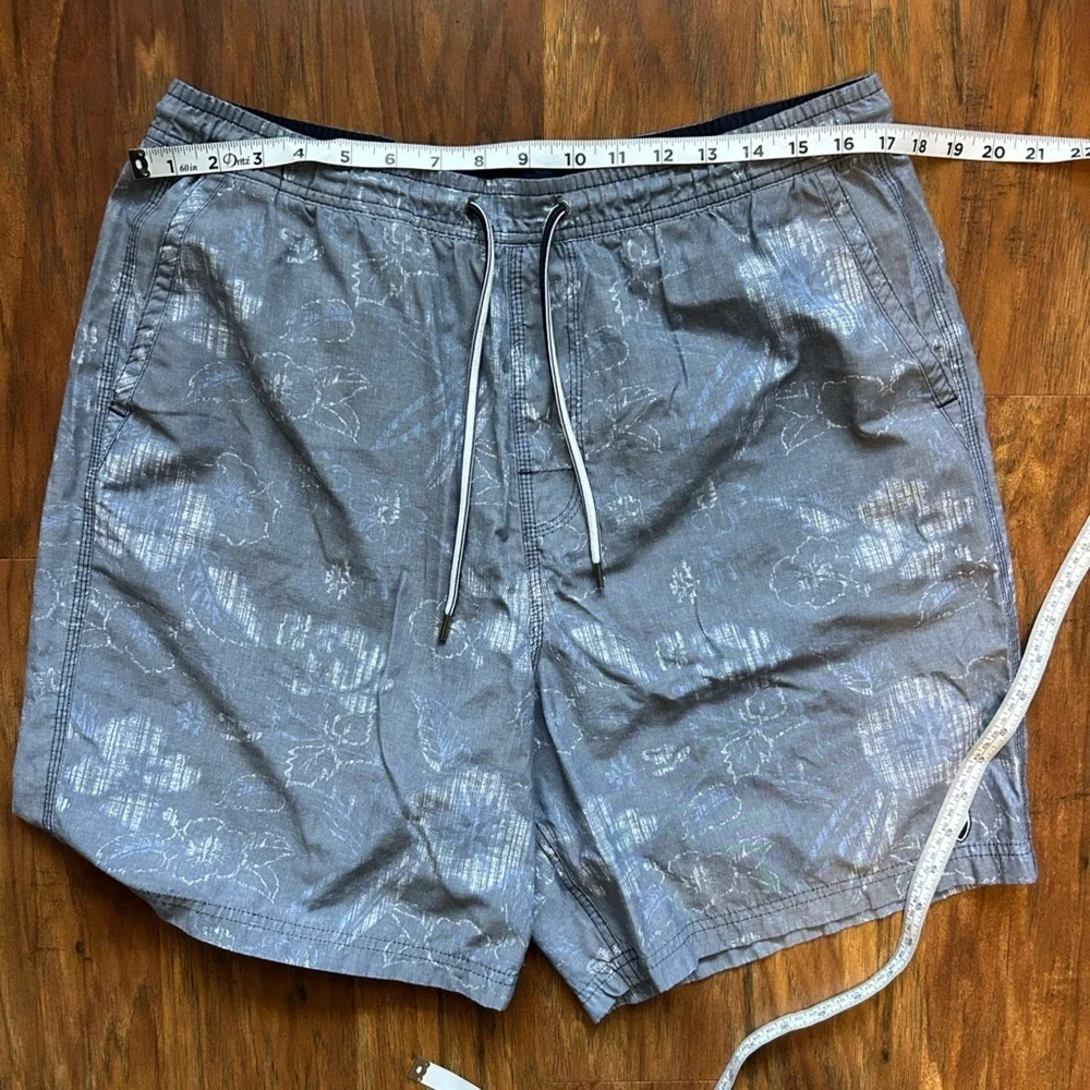 Men’s Swim Trunks With Adjustable Waist Size Large Palm Print Beach Pool